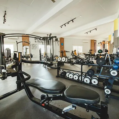Luxury Two Bedroom In Caesar & Spa, Long *